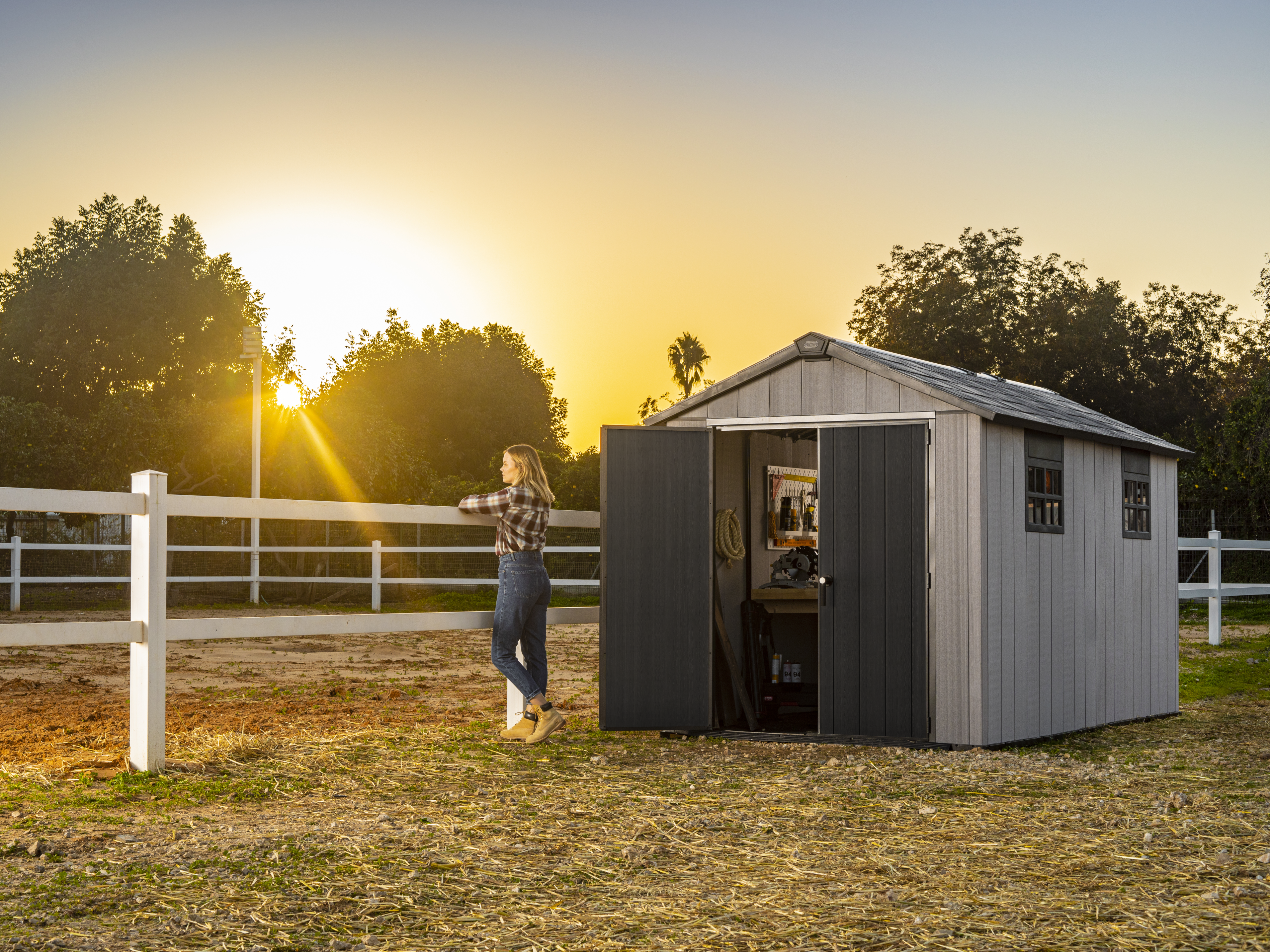 Keter Oakland 7513 shed in sunset