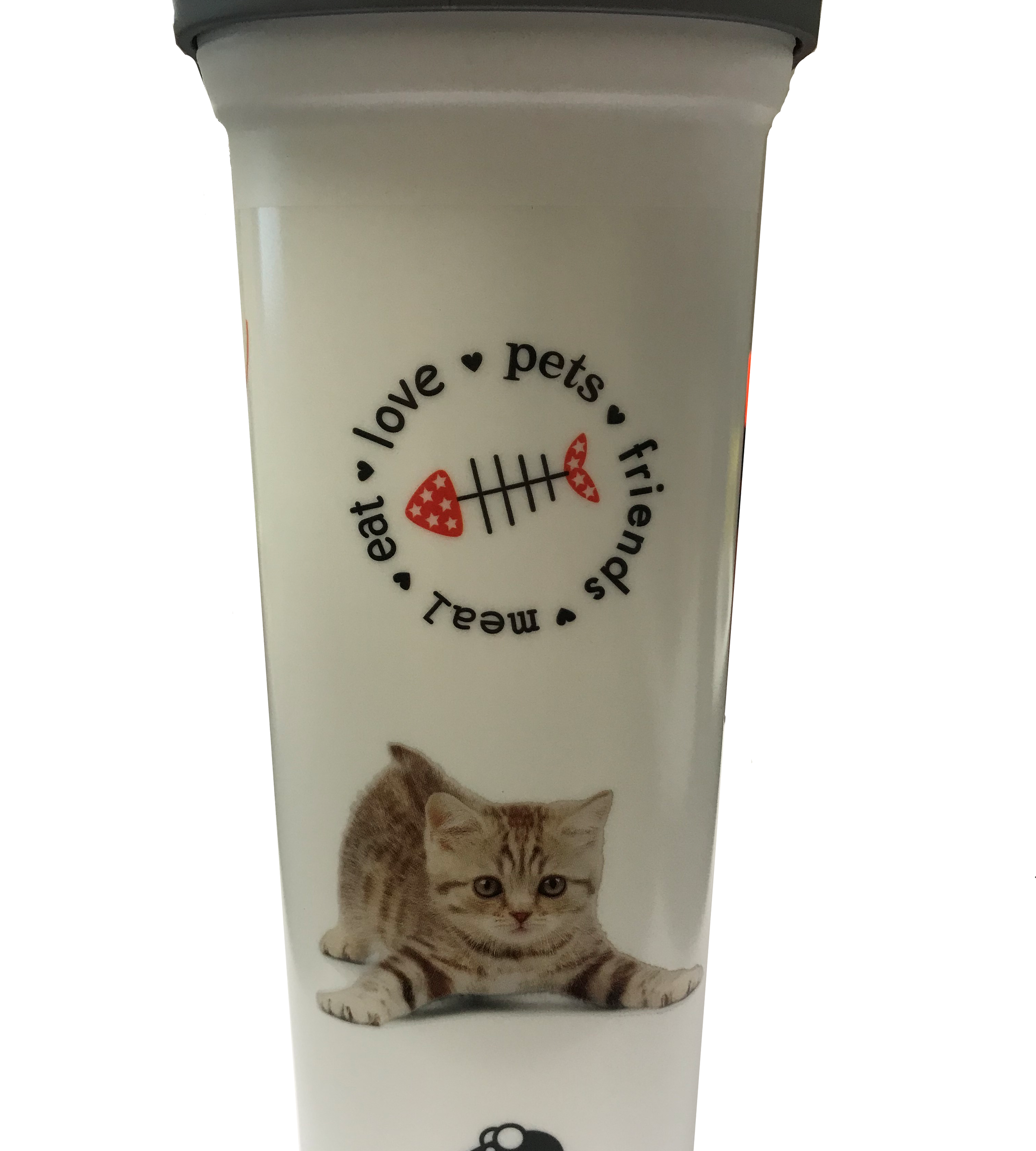 Small pet food container